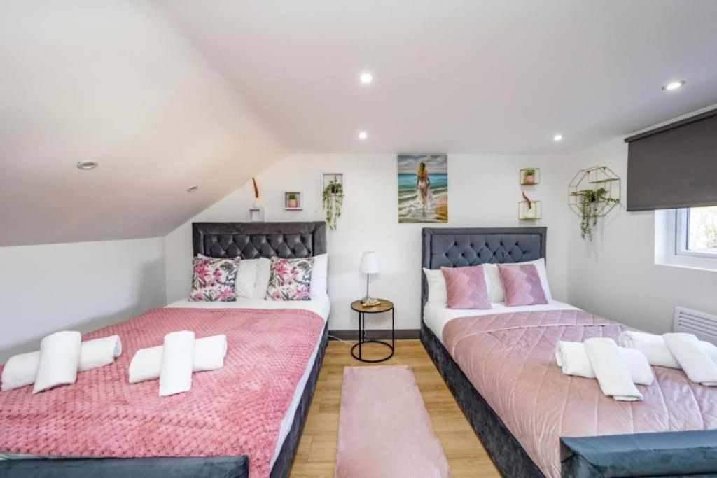 Heathrow Guest House - Oakway Feltham Kültér fotó